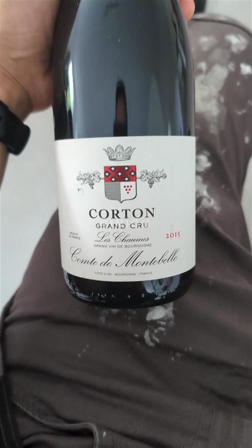 Burgundy Corton Grand Cru Comte de Montebello Les Chaumes 2015