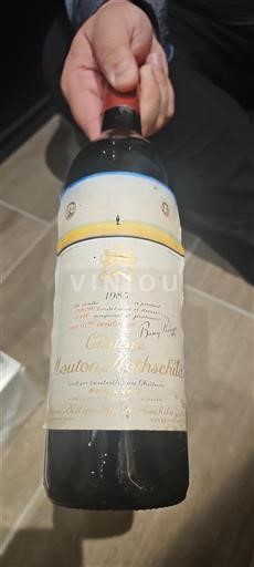 Bordeaux Pauillac Château mouton rothschild 1983
